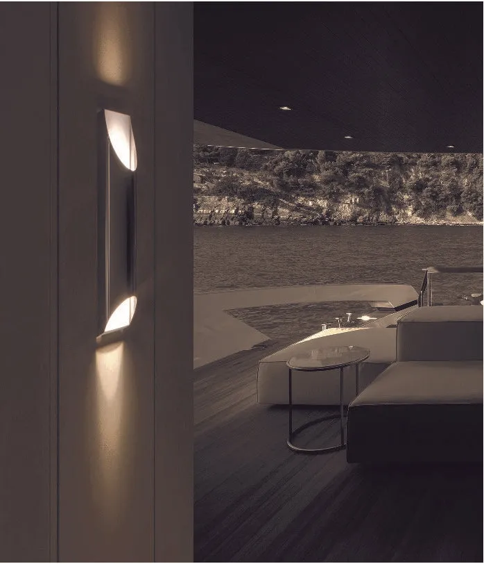 Aprile Modern Metal Wall Light