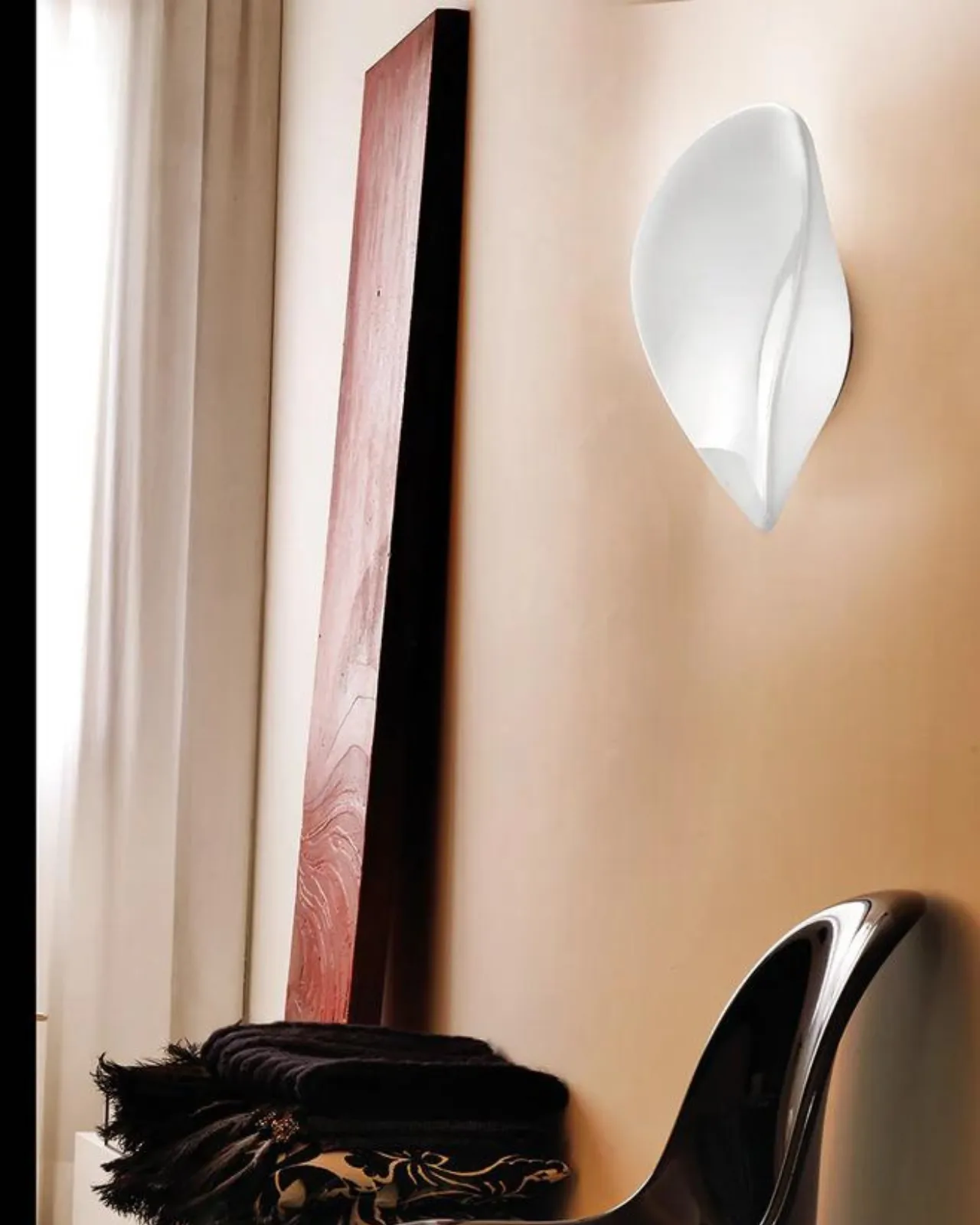 Contemporary Glass Wall & Ceiling Light