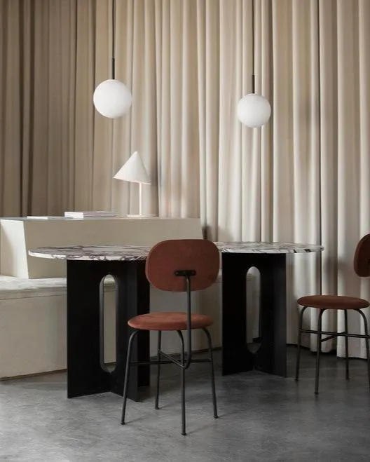 Elegant Spherical Pendant | TR Bulb