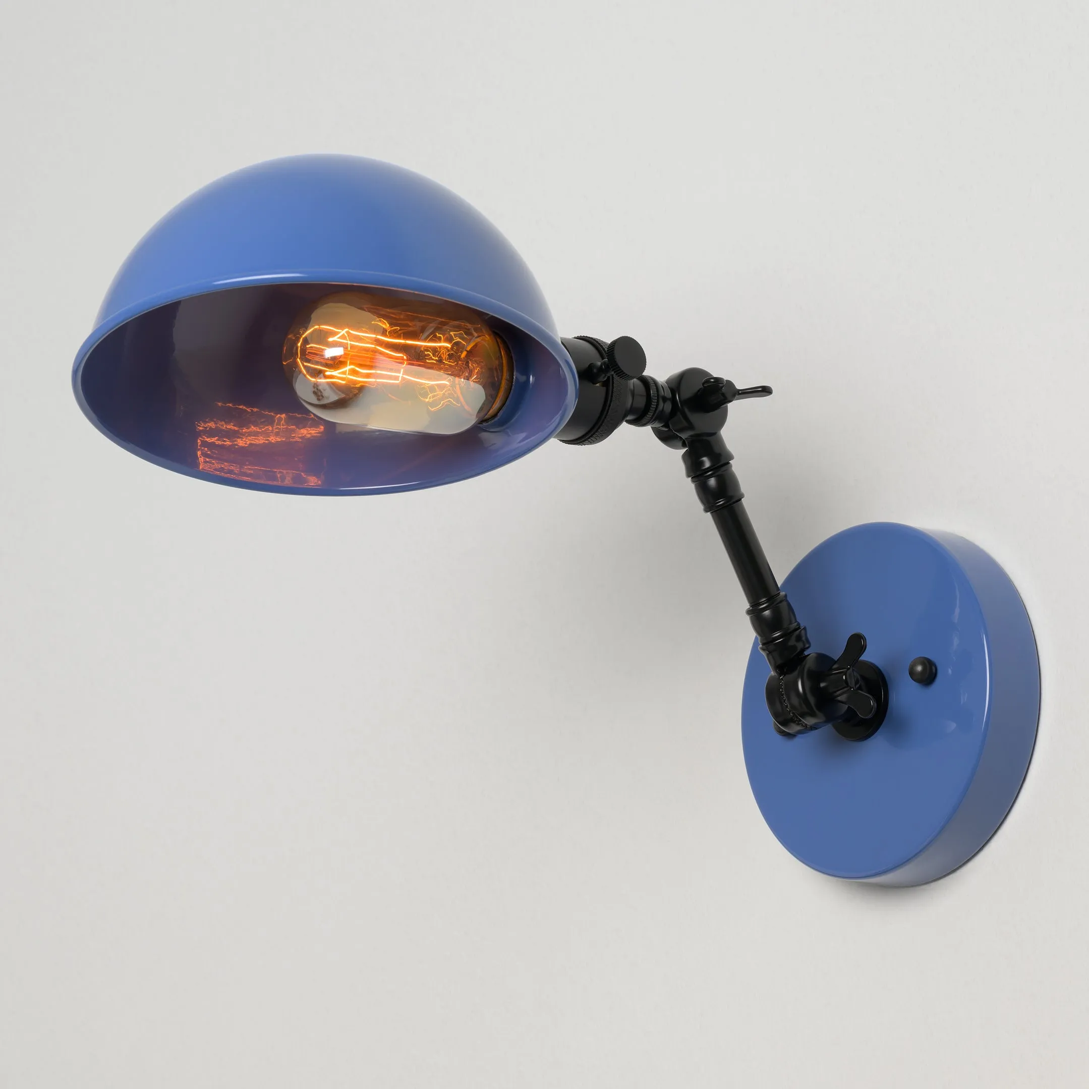 Osborn | Small Adjustable Arm Sconce