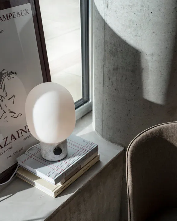 Scandinavian Oval Table Lamp | JWDA